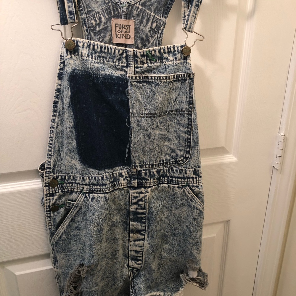 Acid wash multi-colored denim blue overalls